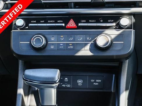 Certified 2025 Hyundai Santa Cruz SE FWD image 15