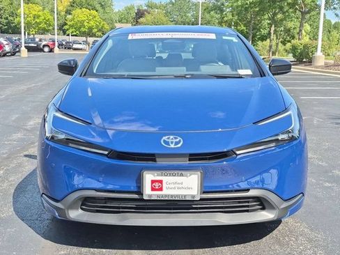 Certified 2025 Toyota Prius LE FWD image 5