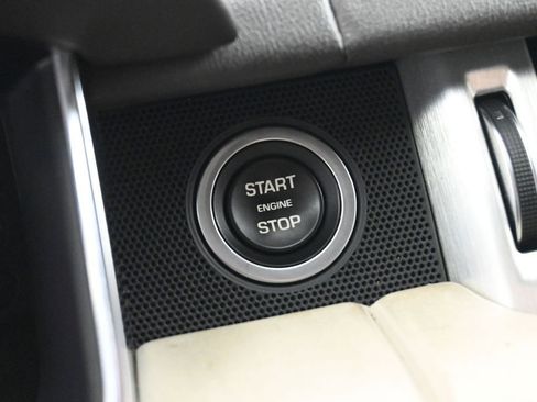 Used 2018 Land Rover Range Rover Supercharged image 40