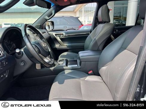 Used 2021 Lexus GX 460 Premium AWD/4WD image 19