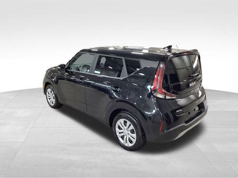 Certified 2023 Kia Soul LX image 7