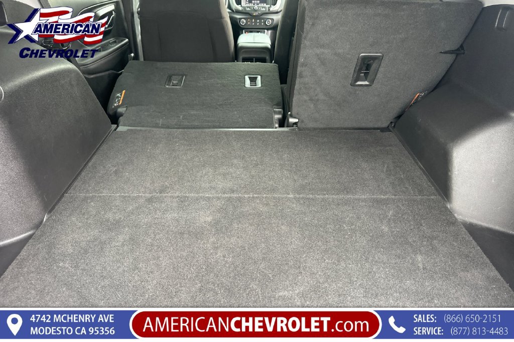 Used 2024 GMC Terrain SLE FWD image 19