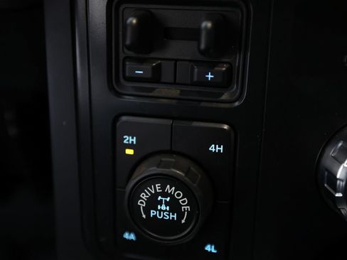 Used 2022 Ford F150 Raptor w/ Equipment Group 801A High AWD/4WD image 25