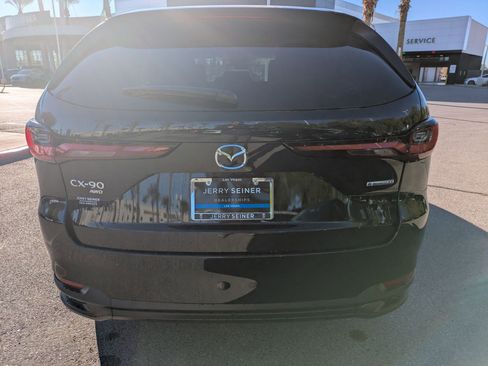 New 2026 MAZDA CX-90 3.3 Turbo w/ Preferred Package image 4