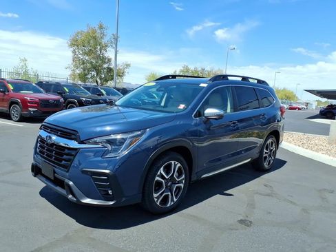 Used 2023 Subaru Ascent Limited w/ Technology Package AWD/4WD image 8