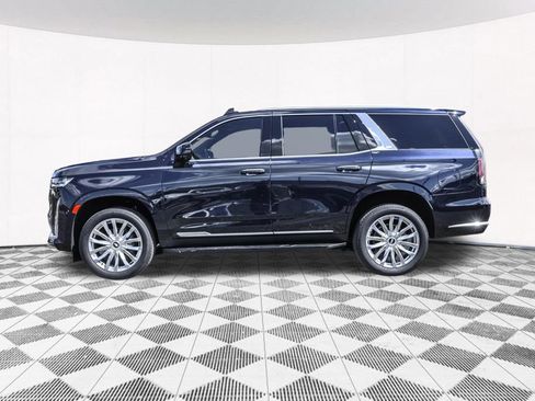 Used 2023 Cadillac Escalade Premium Luxury AWD/4WD image 19