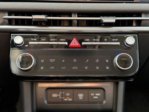 New 2026 Hyundai Tucson Limited image 17