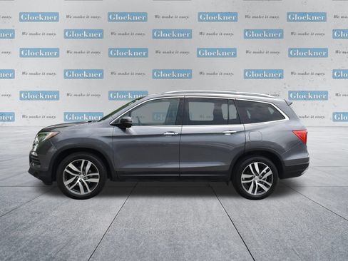 Used 2017 Honda Pilot Touring image 9