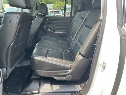 Used 2015 Chevrolet Suburban LT AWD/4WD image 8
