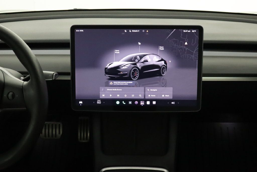 Used 2022 Tesla Model 3 Performance AWD/4WD image 24