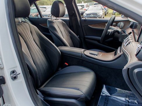 Used 2022 Mercedes-Benz E 350 Sedan image 33