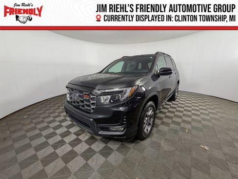 Used 2023 Honda Passport TrailSport image 1