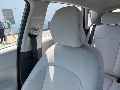 Used 2026 Hyundai Kona SE FWD image 57