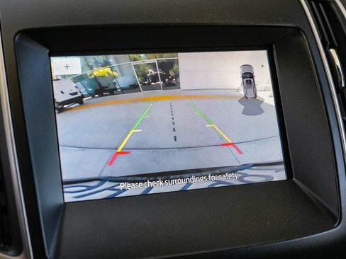 Used 2020 Ford Edge SEL w/ Convenience Package FWD image 22
