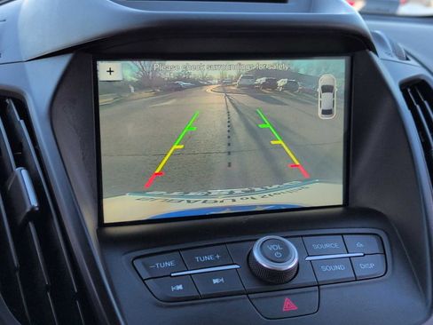 Used 2018 Ford Escape SEL image 30