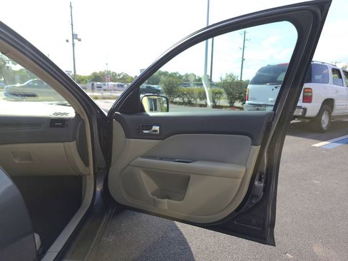 Used 2012 Ford Fusion SEL FWD image 11