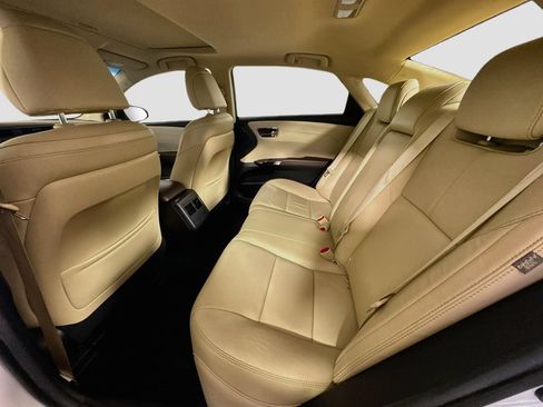 Used 2016 Toyota Avalon XLE Premium FWD image 27