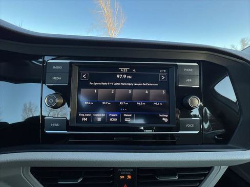 Certified 2024 Volkswagen Jetta SE image 16