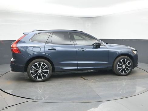 Used 2025 Volvo XC60 B5 Plus w/ Protection Package Premier image 8