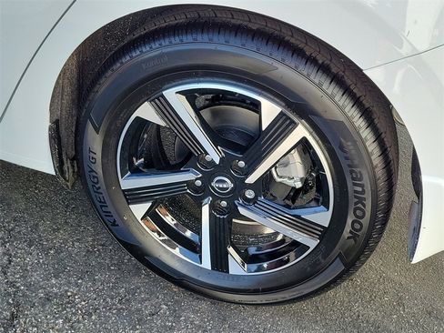 New 2025 Nissan Sentra SV w/ All-Weather Package image 3