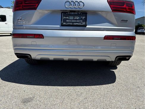 Used 2018 Audi Q7 3.0T Premium AWD/4WD image 17
