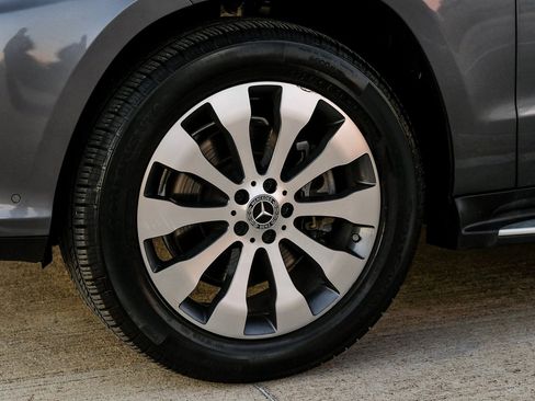 Used 2019 Mercedes-Benz GLS 450 4MATIC w/ Premium 1 Package image 57