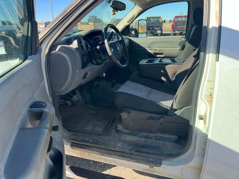 Used 2009 Chevrolet Silverado 2500 W/T image 5