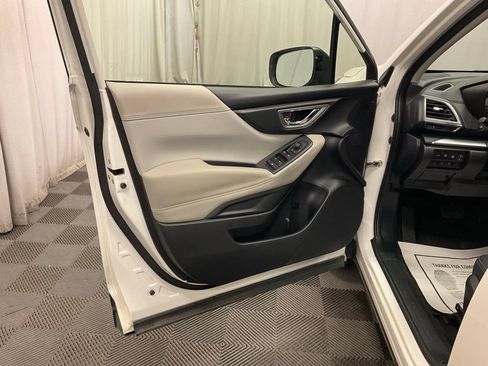 Certified 2023 Subaru Forester Premium AWD/4WD image 27