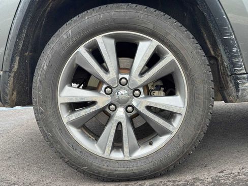 Used 2013 Jeep Grand Cherokee Laredo AWD/4WD image 13