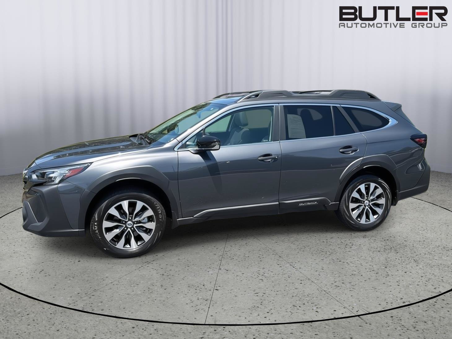 Used 2024 Subaru Outback Limited XT AWD/4WD image 3