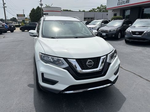 Used 2019 Nissan Rogue S w/ Special Edition Package AWD/4WD image 2