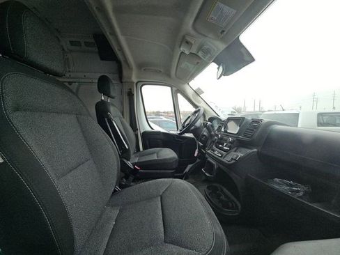 Used 2022 RAM ProMaster 2500 image 7