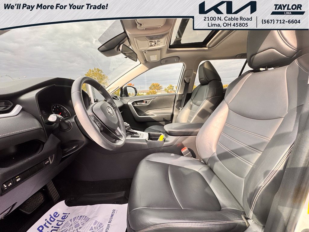 Used 2020 Toyota RAV4 XLE Premium w/ All Weather Liner Package FWD image 9