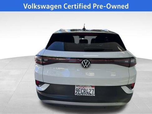 Certified 2022 Volkswagen ID.4 Pro S image 5