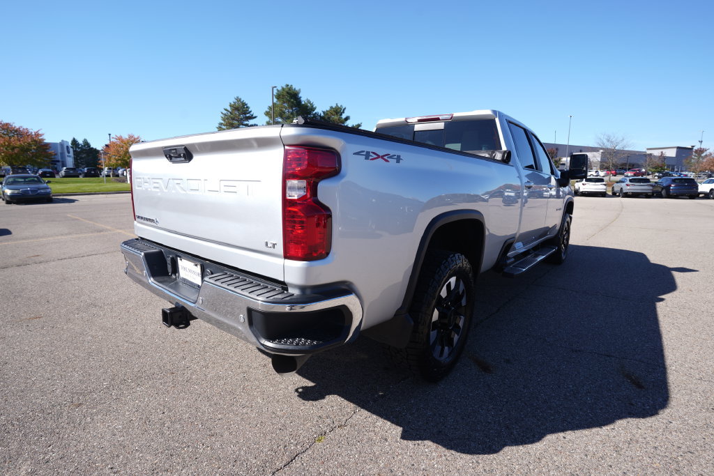 Used 2020 Chevrolet Silverado 3500 LT w/ All Star Edition AWD/4WD image 13