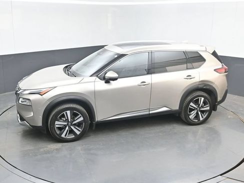 Used 2023 Nissan Rogue Platinum w/ Platinum Premium Package AWD/4WD image 38