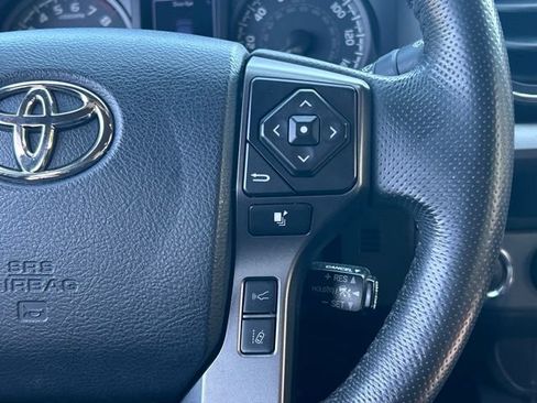 Used 2019 Toyota Tacoma TRD Sport AWD/4WD image 57