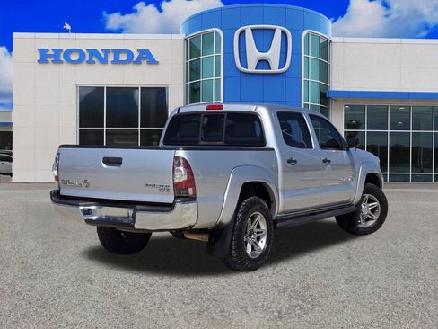 Used 2013 Toyota Tacoma PreRunner w/ SR5 Pkg image 3