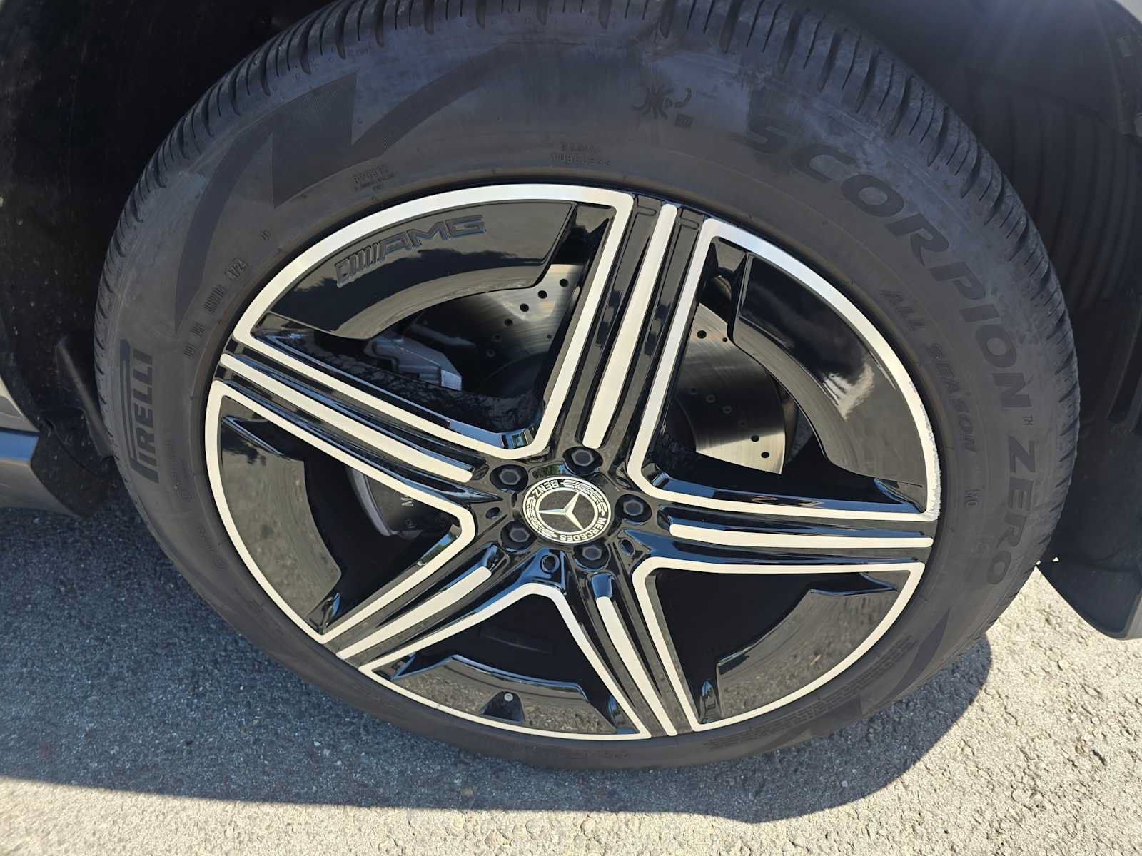 Certified 2025 Mercedes-Benz GLE 580 4MATIC image 9