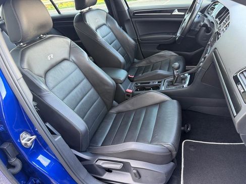 Used 2016 Volkswagen Golf R 4-Door image 17