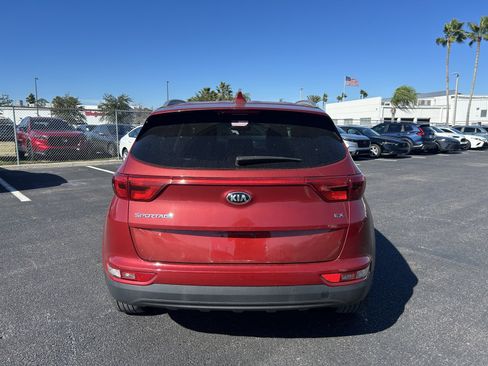 Used 2017 Kia Sportage EX image 6