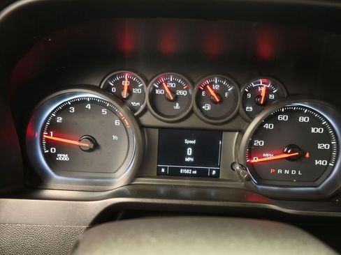 Used 2020 Chevrolet Silverado 1500 Custom w/ Custom Value Package image 24