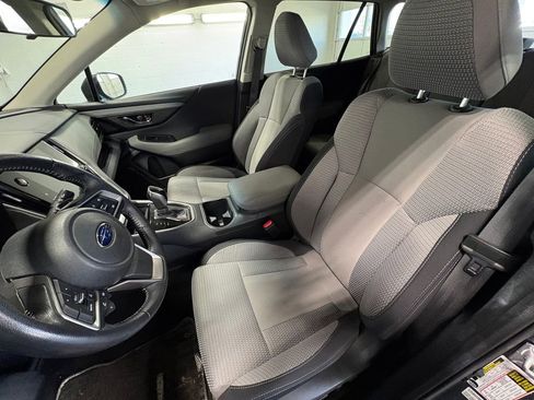 Used 2022 Subaru Outback Premium image 18