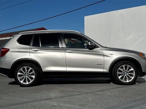 Used 2013 BMW X3 xDrive28i image 3