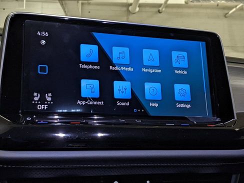 New 2026 Volkswagen Atlas Cross Sport SE image 15