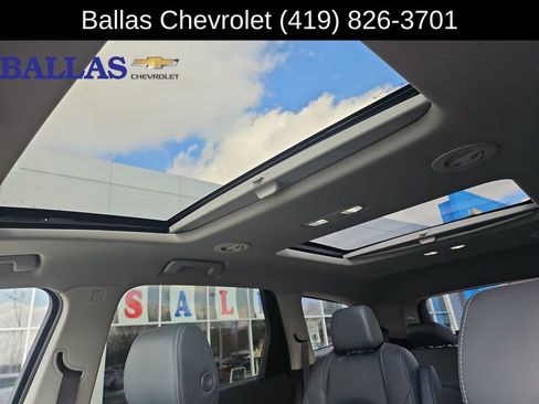 Certified 2021 Buick Enclave Essence w/ Experience Buick Package image 19