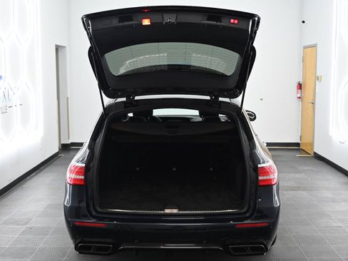 Used 2018 Mercedes-Benz E 63 AMG S image 52