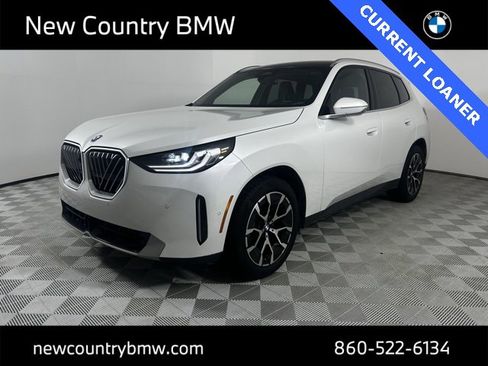 Used 2025 BMW X3 xDrive30i w/ Premium Package image 3