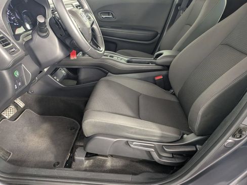 Used 2022 Honda HR-V Sport image 12