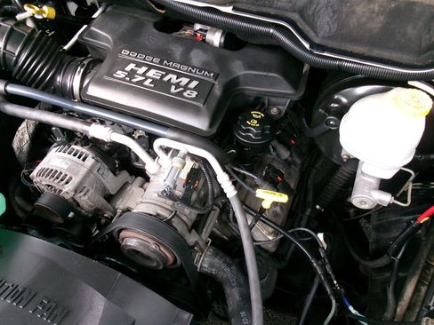 Used 2005 Dodge Ram 1500 Truck SLT RWD image 46